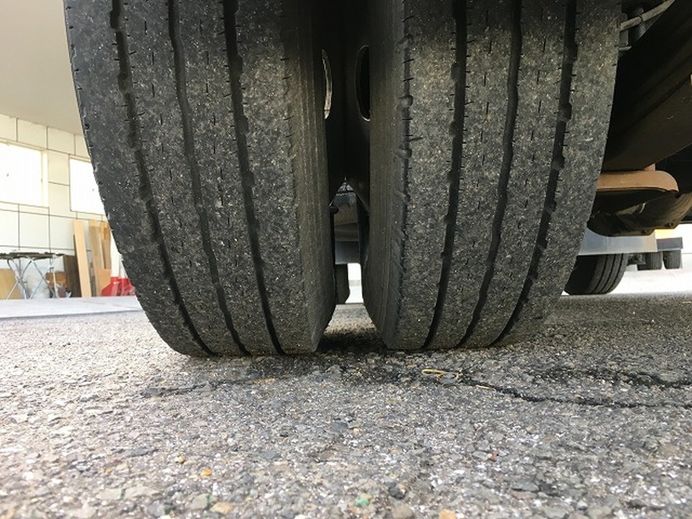 いすゞ　エルフ