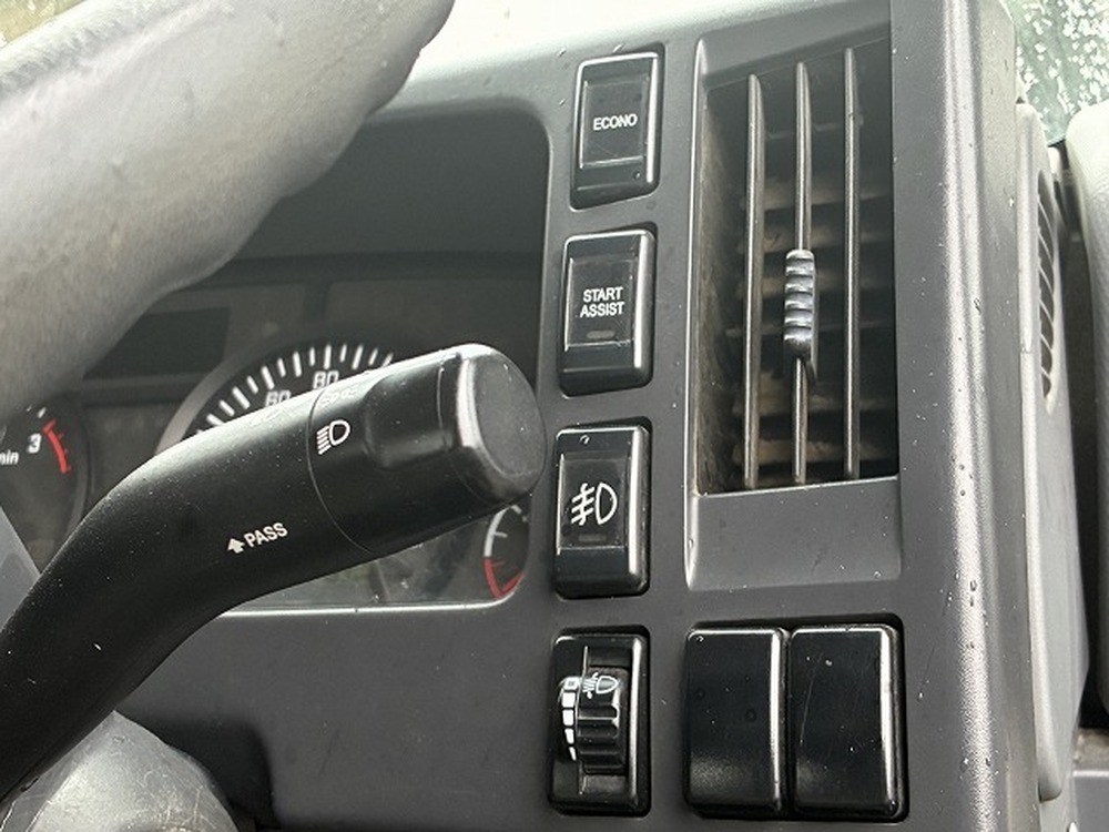 いすゞ　フォワード