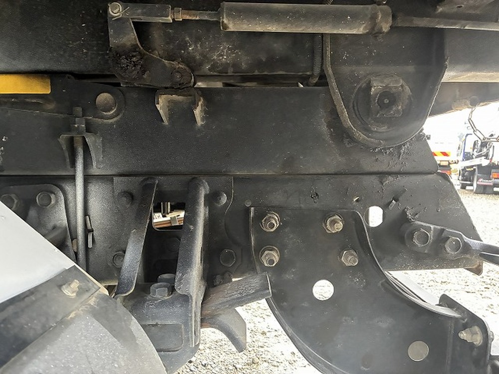 いすゞ　フォワード