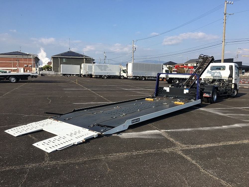 三菱ふそう　キャンター