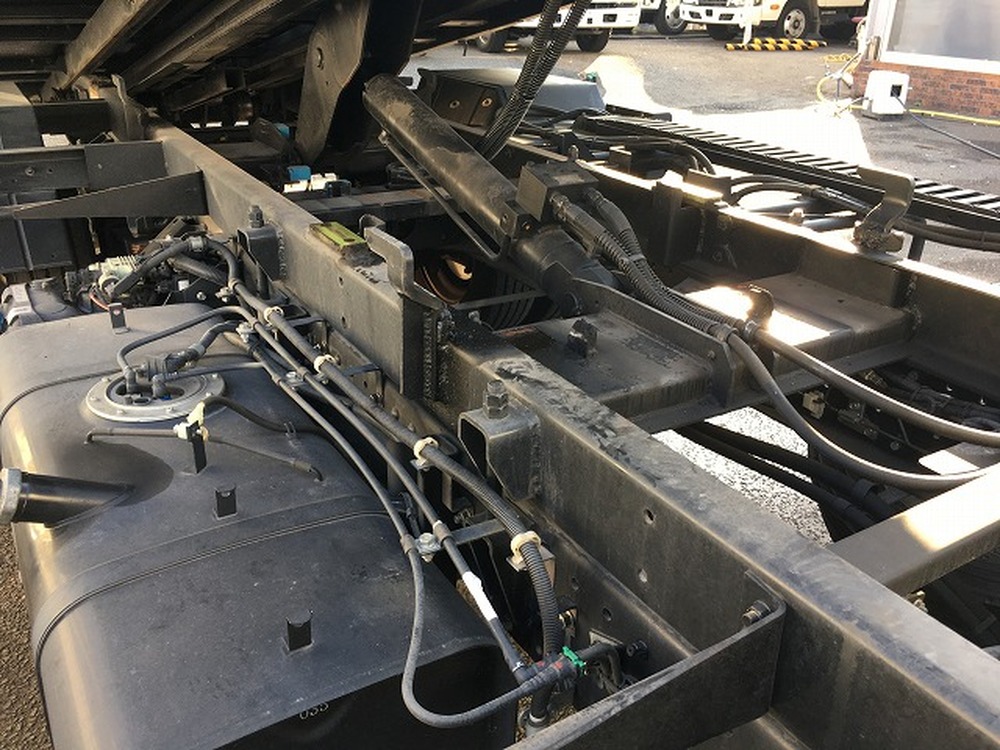 三菱ふそう　キャンター