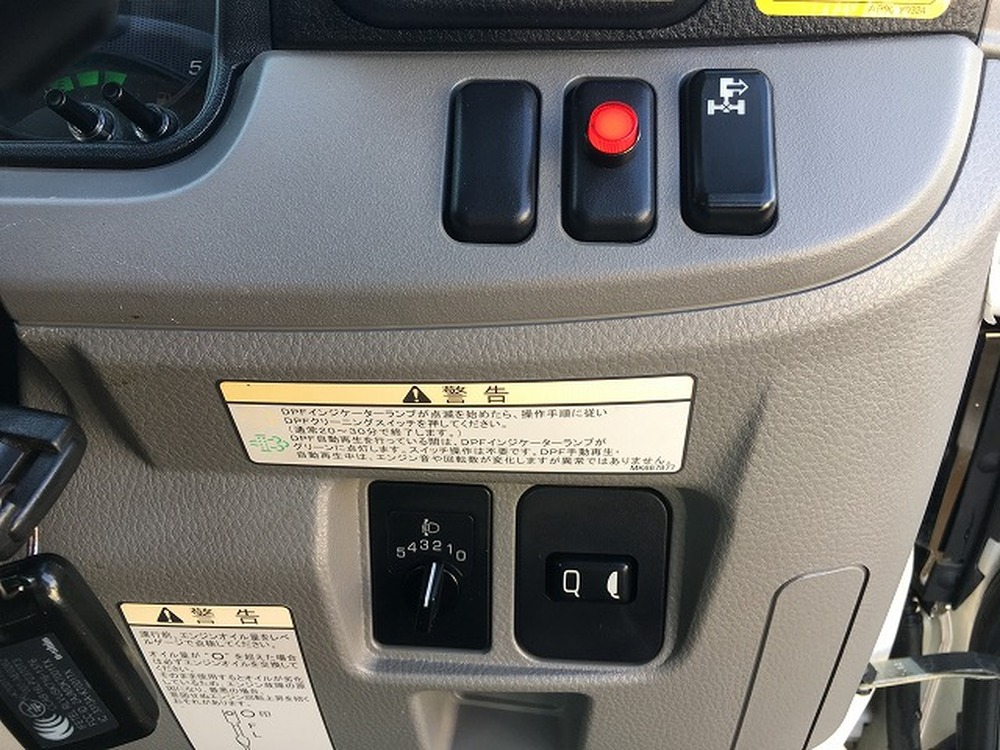 三菱ふそう　キャンター