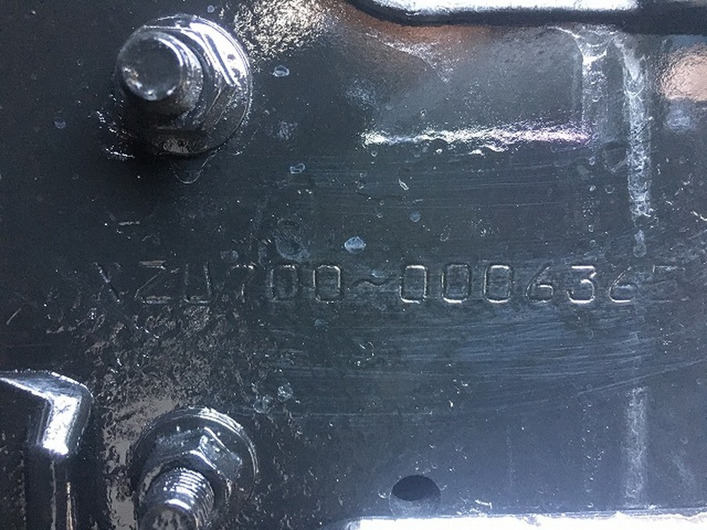 日野　デュトロ