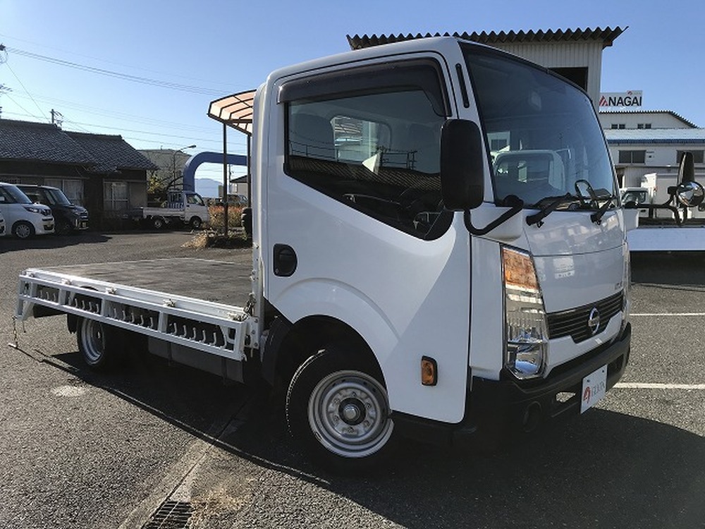 日産　アトラストラック