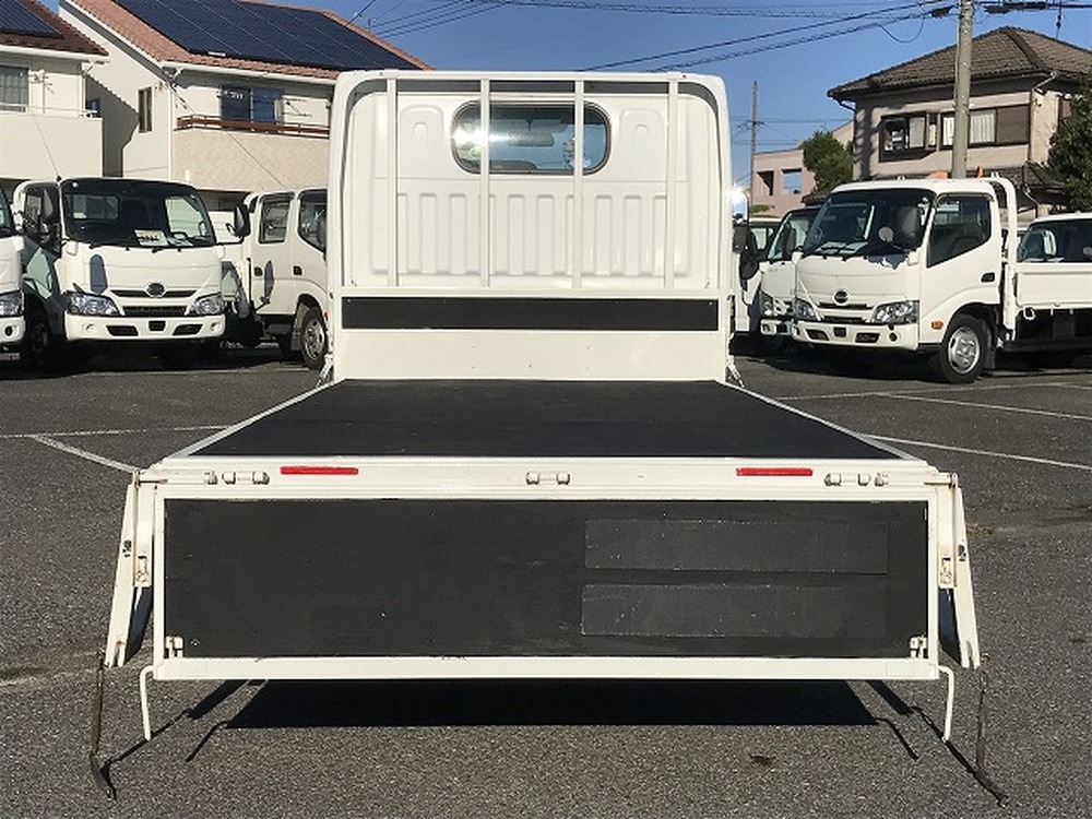 日産　アトラストラック