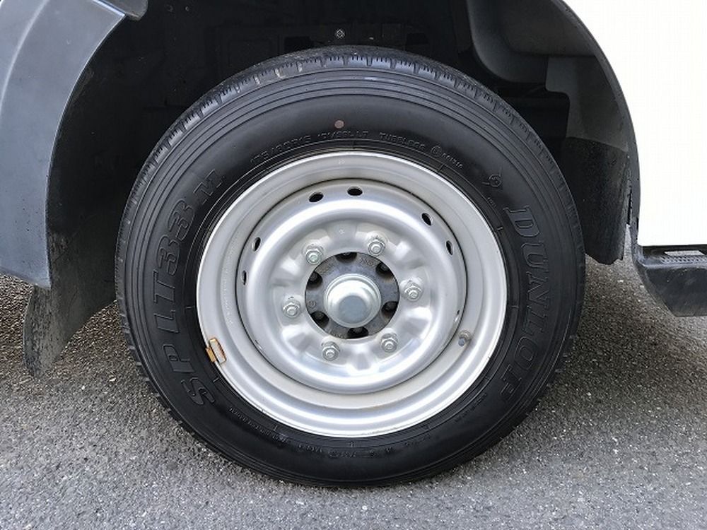 日産　アトラストラック