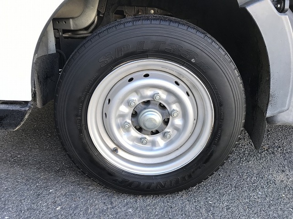 日産　アトラストラック