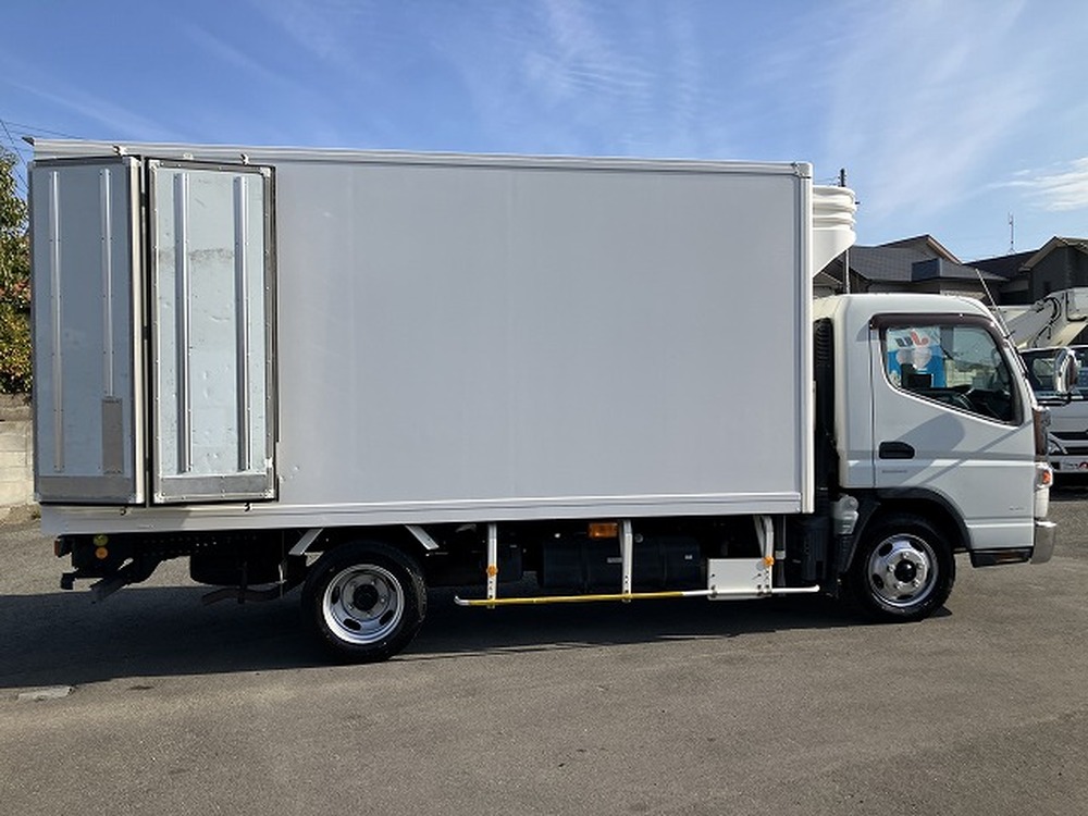 三菱ふそう　キャンター