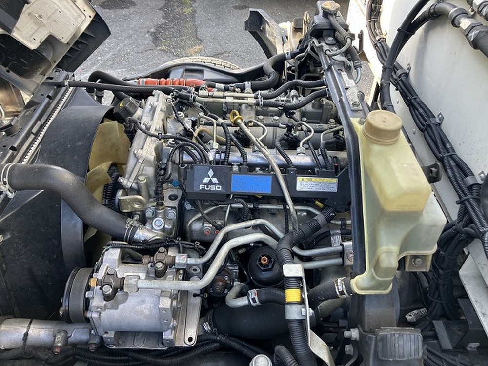 三菱ふそう　キャンター