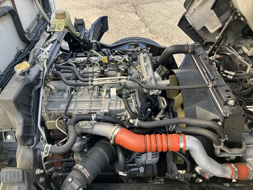 三菱ふそう　キャンター