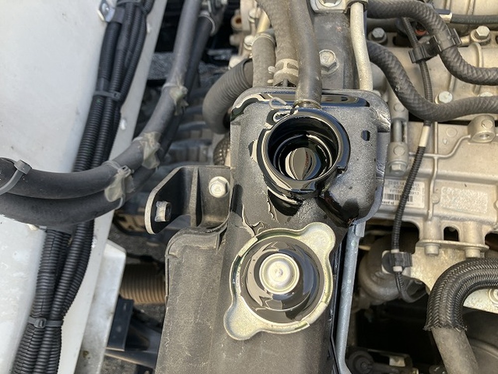 三菱ふそう　キャンター