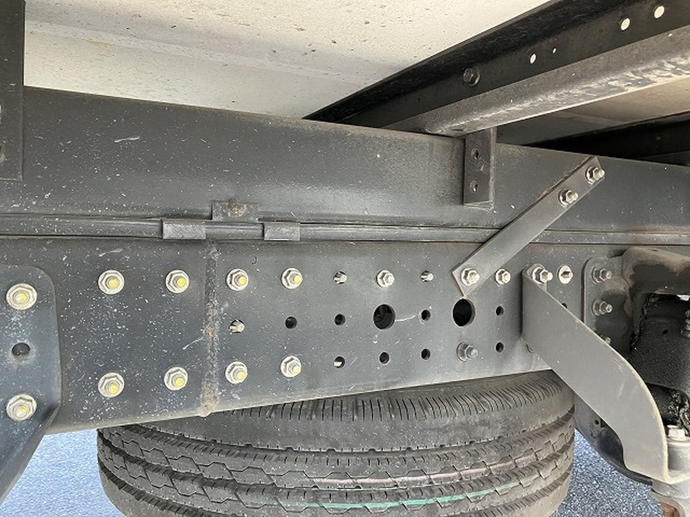 三菱ふそう　キャンター