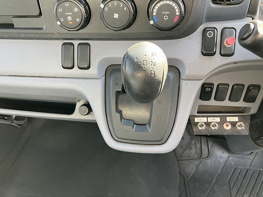 三菱ふそう　キャンター