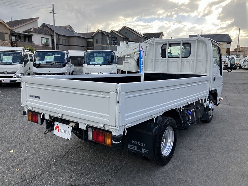 いすゞ　エルフ