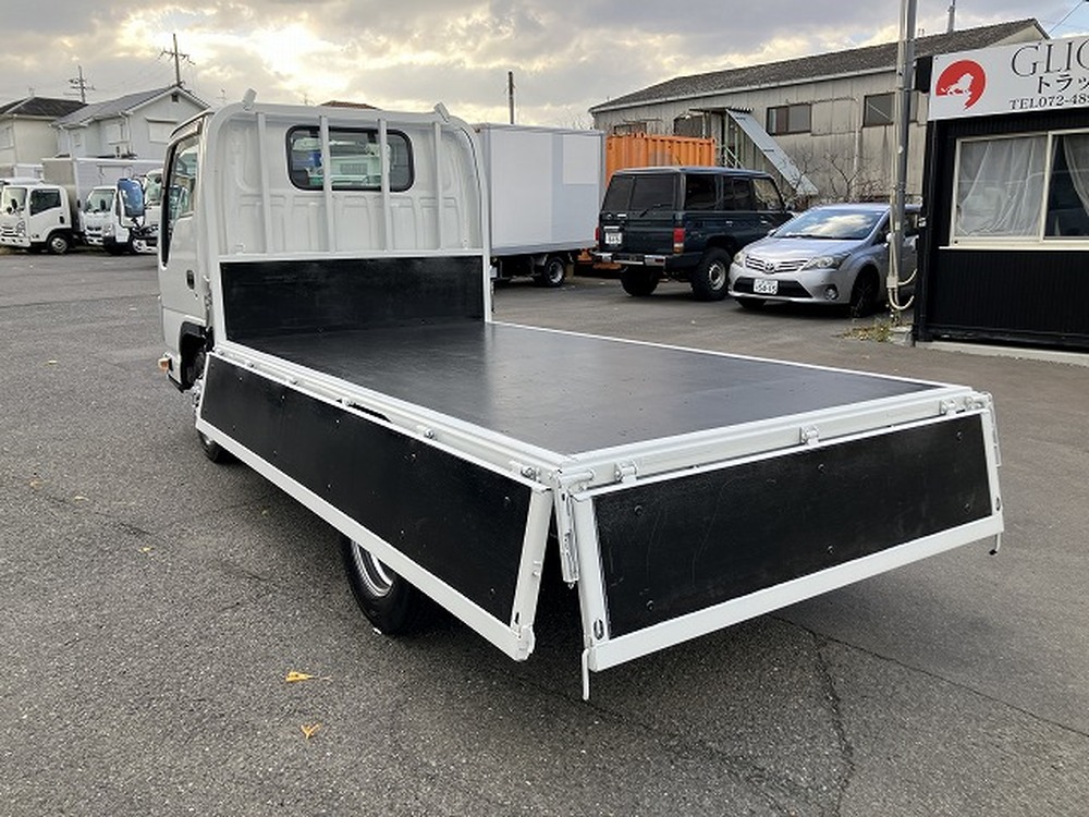 いすゞ　エルフ