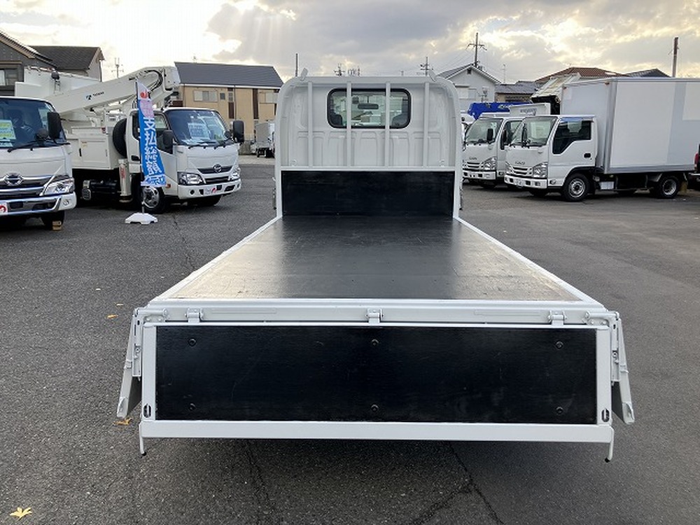 いすゞ　エルフ