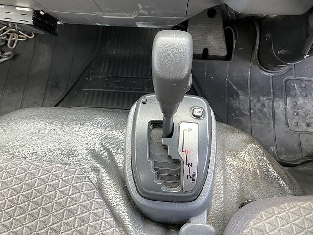 いすゞ　エルフ