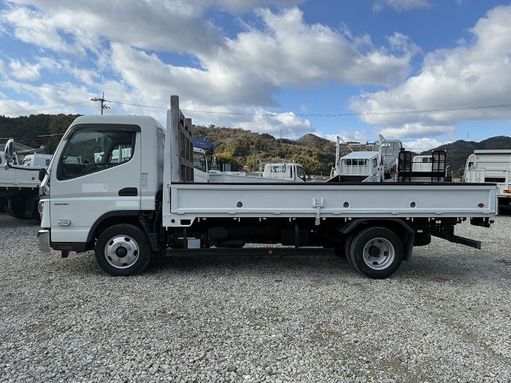 三菱ふそう　キャンター