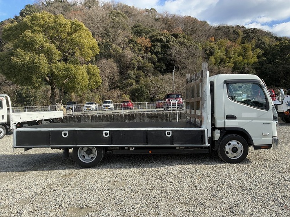 三菱ふそう　キャンター