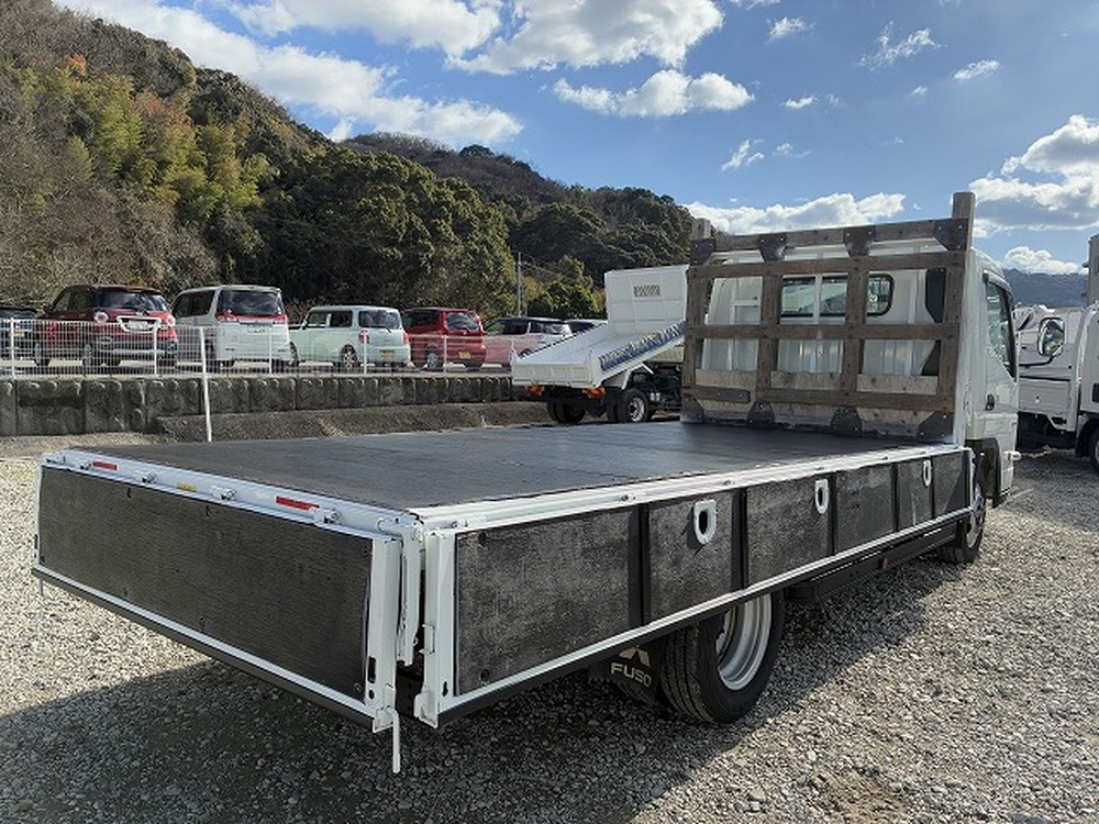 三菱ふそう　キャンター