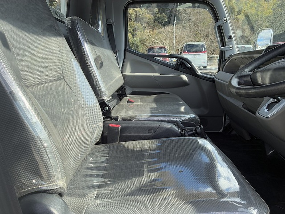 三菱ふそう　キャンター