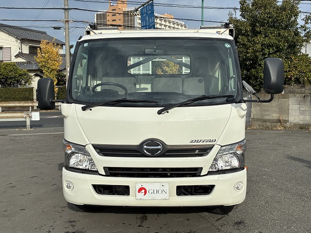 日野　デュトロ