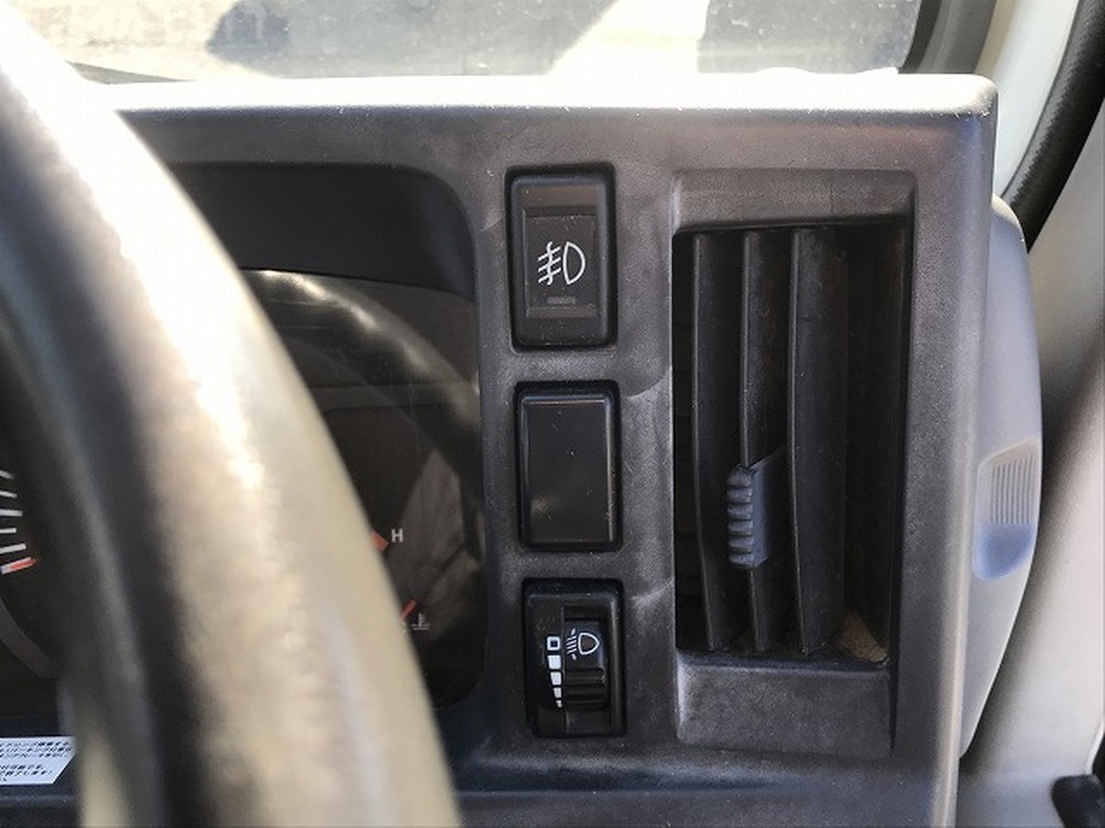 いすゞ　エルフ