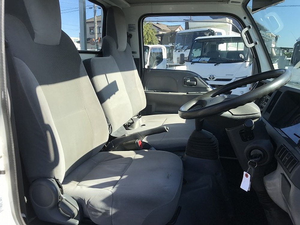 いすゞ　エルフ