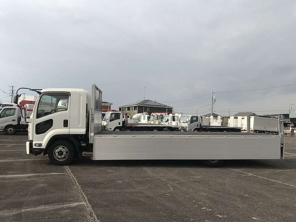 いすゞ　フォワード