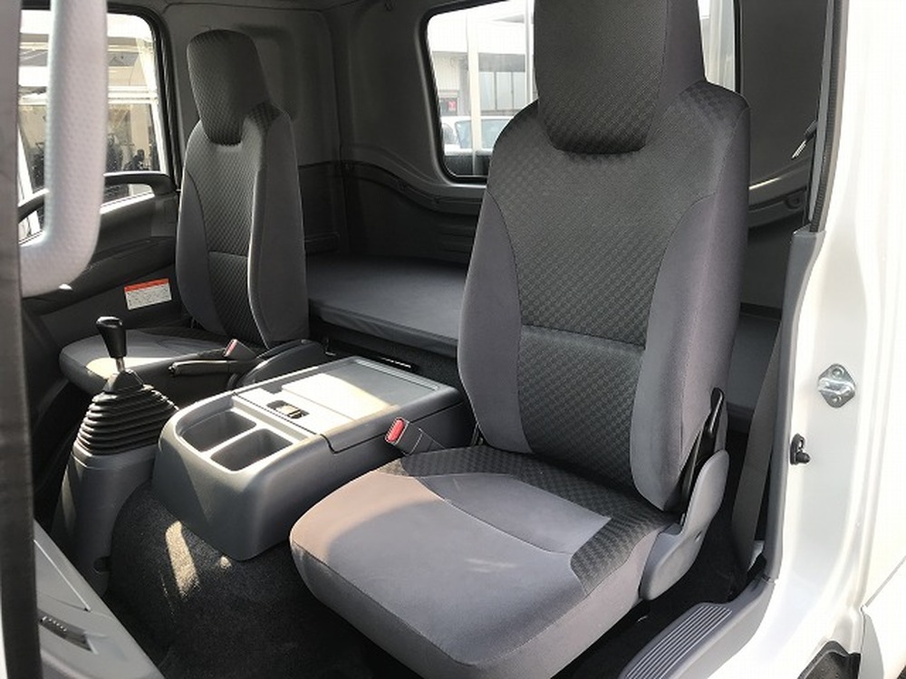 いすゞ　フォワード