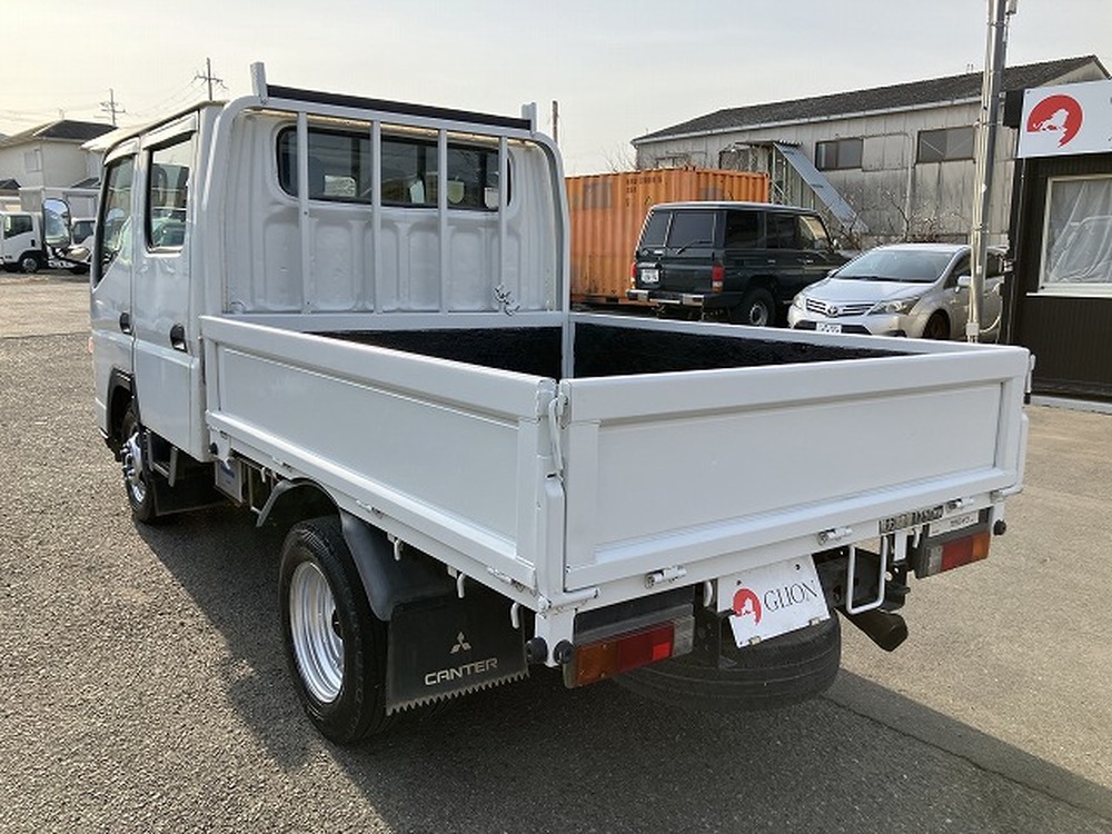 三菱ふそう　キャンターガッツ