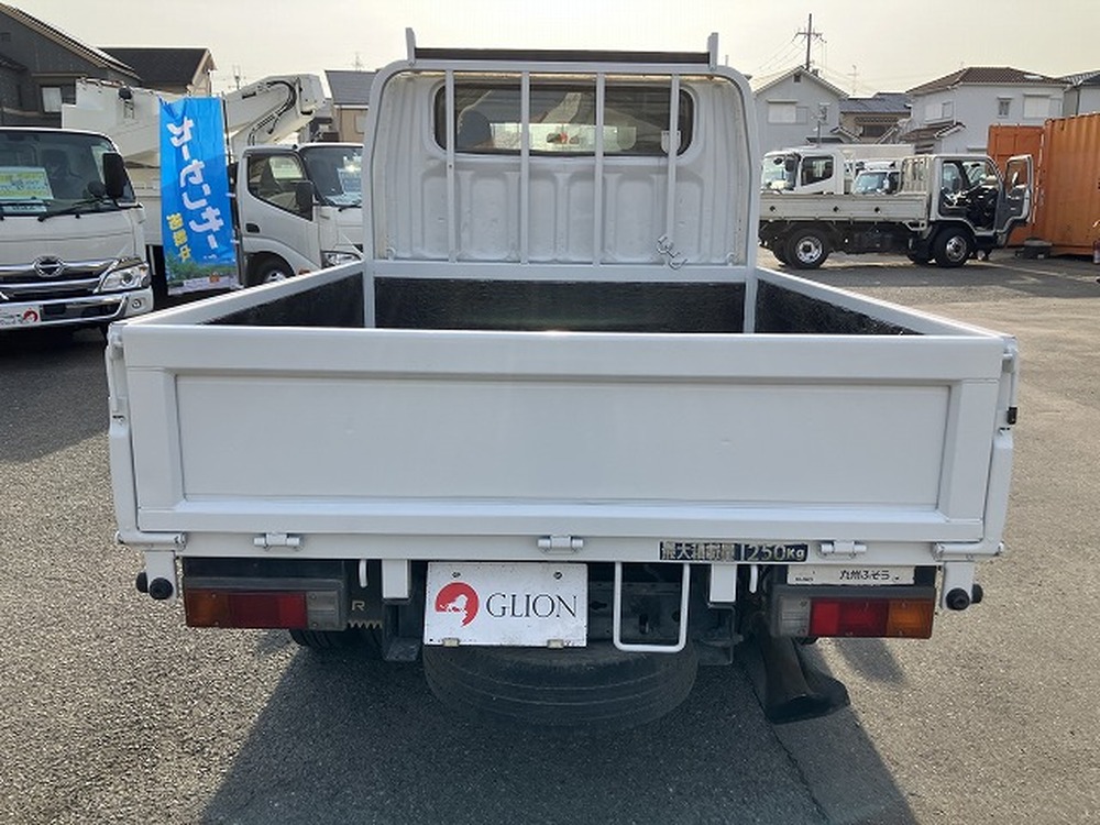 三菱ふそう　キャンターガッツ