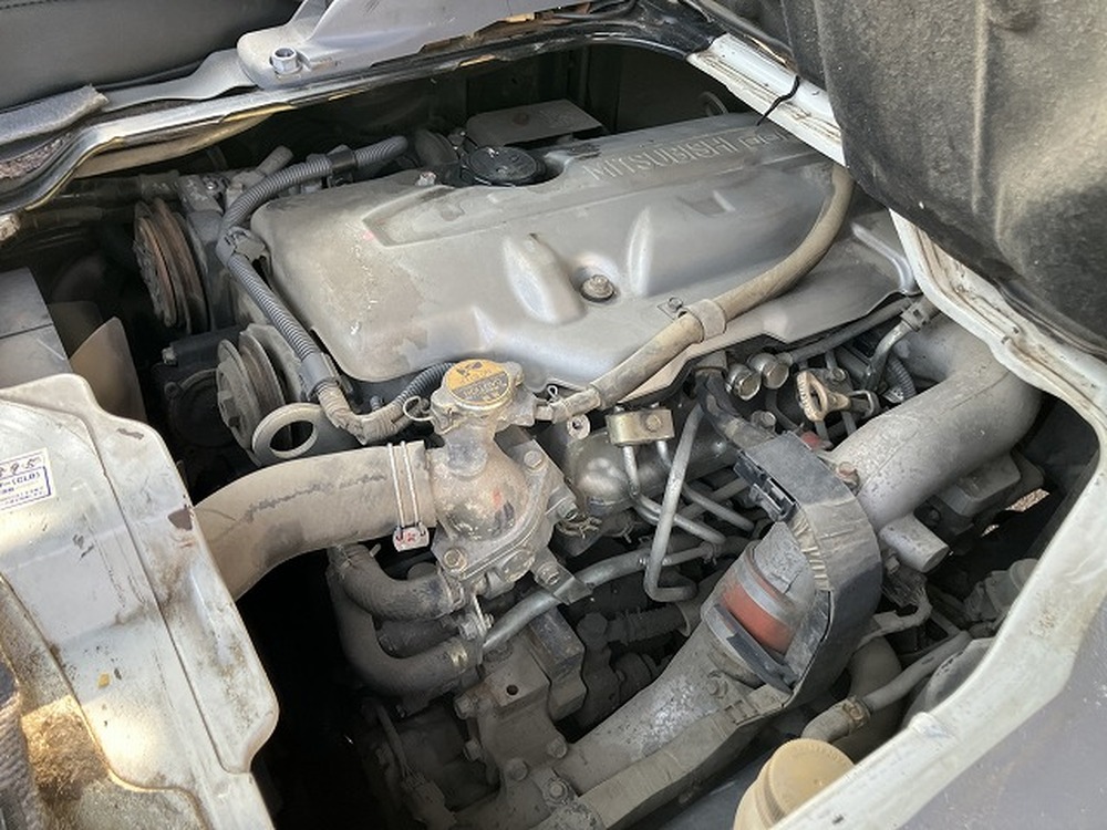 三菱ふそう　キャンターガッツ