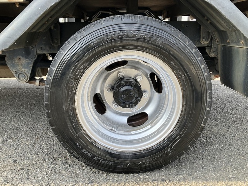 三菱ふそう　キャンターガッツ