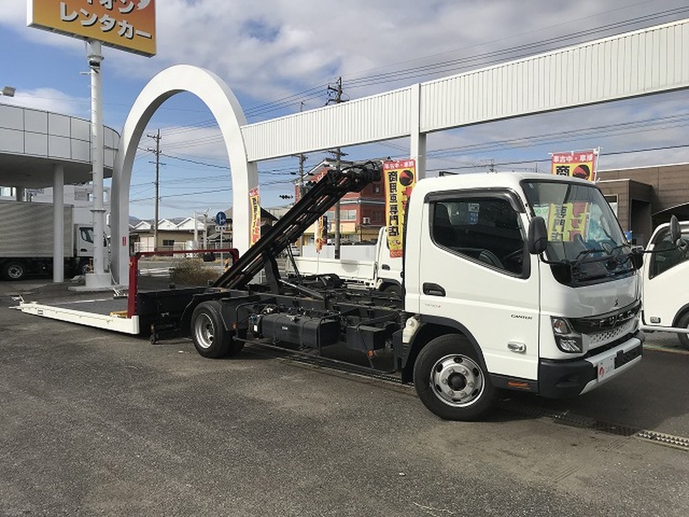 三菱ふそう　キャンター