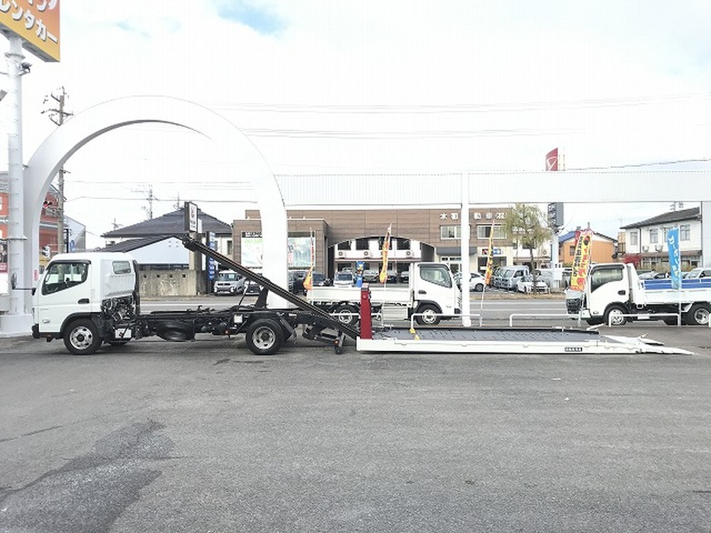 三菱ふそう　キャンター