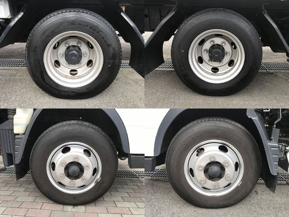 三菱ふそう　キャンター