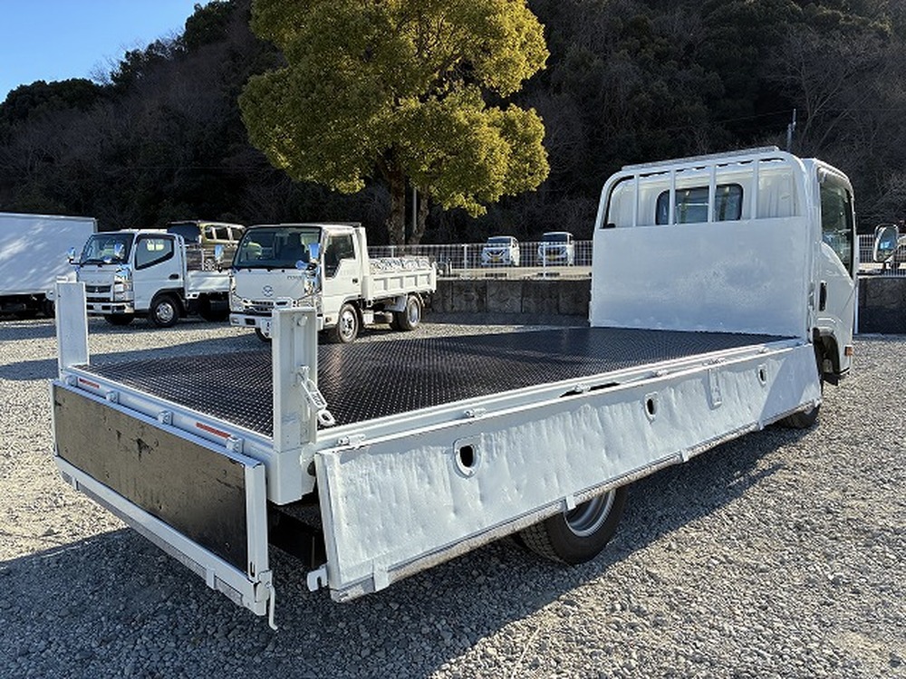 いすゞ　エルフ