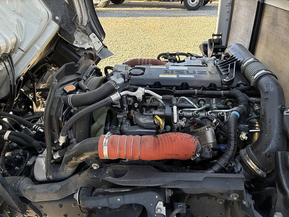 いすゞ　エルフ