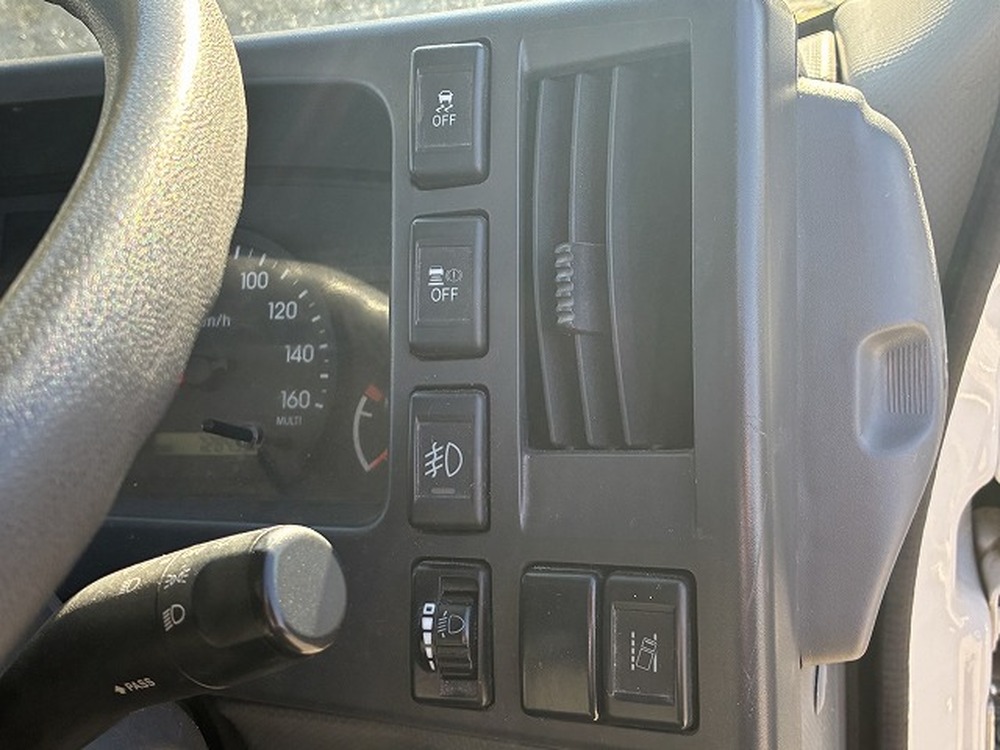 いすゞ　エルフ