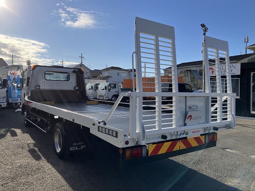 いすゞ　エルフ