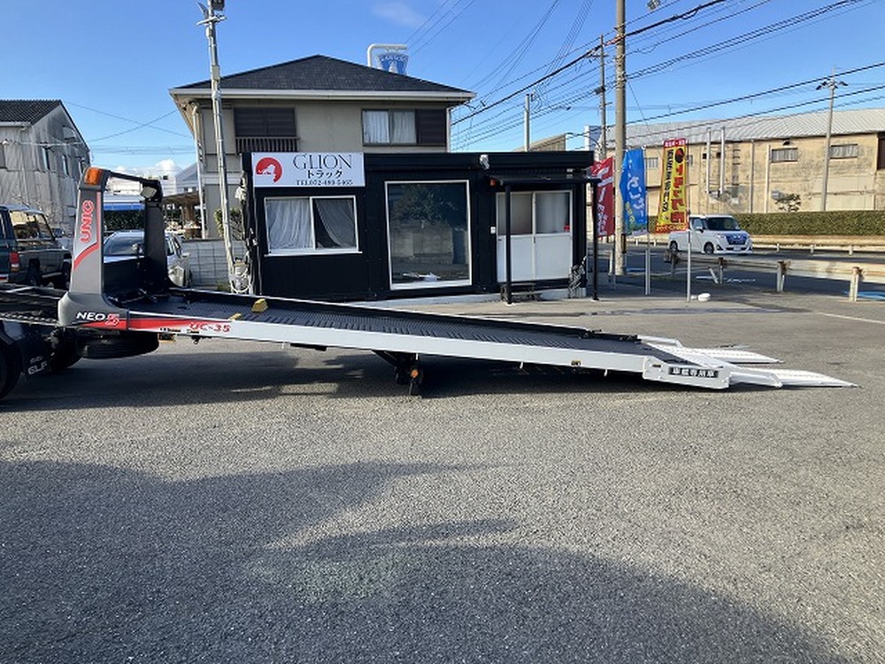 いすゞ　エルフ