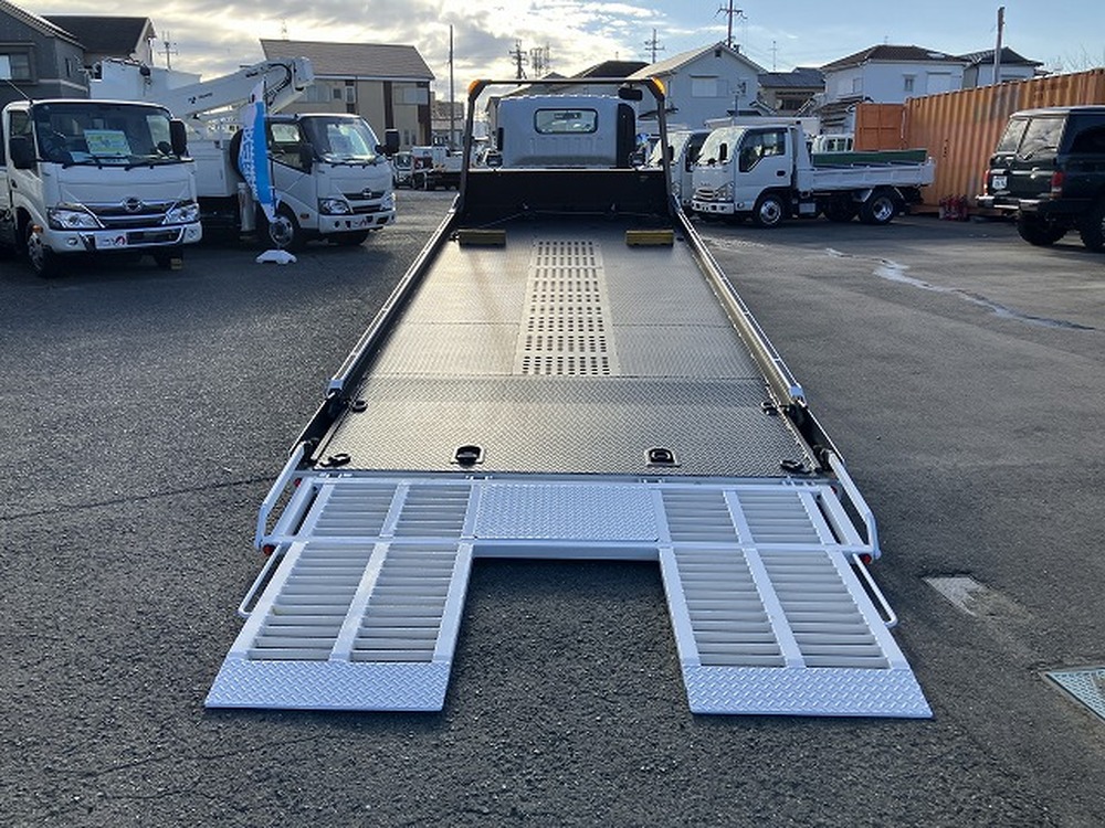 いすゞ　エルフ