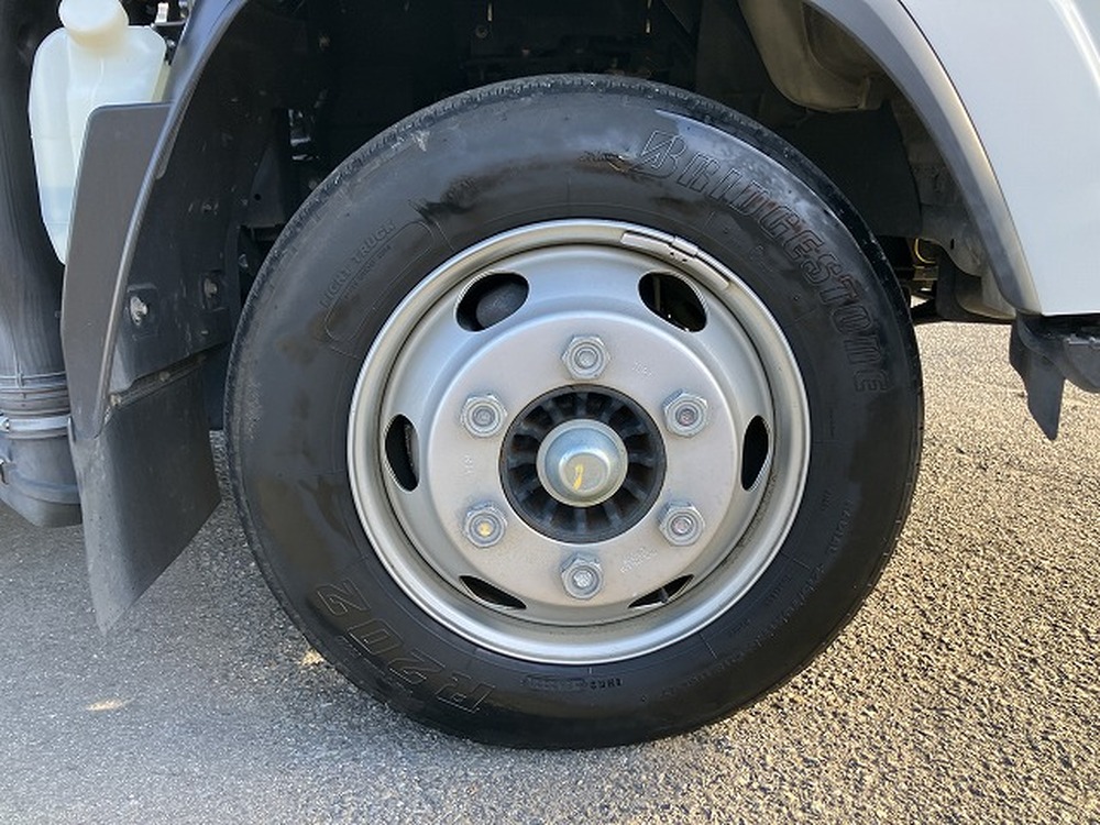 いすゞ　エルフ