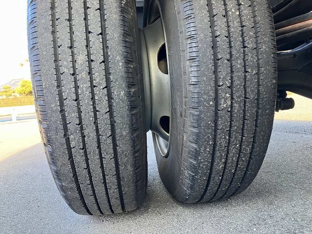 いすゞ　エルフ