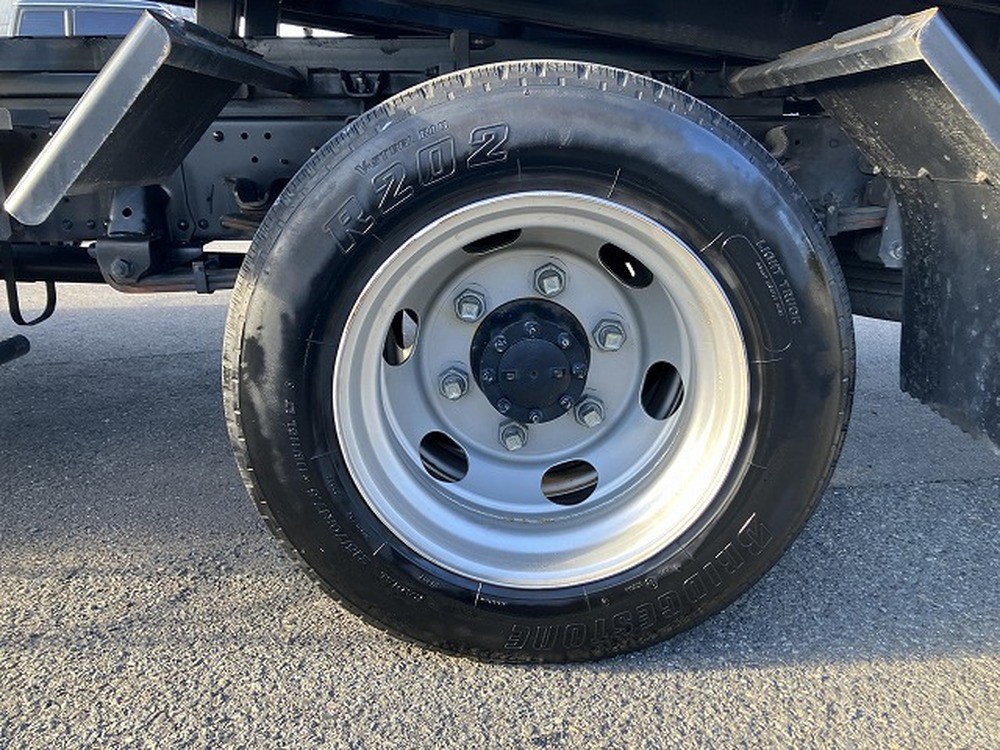 いすゞ　エルフ