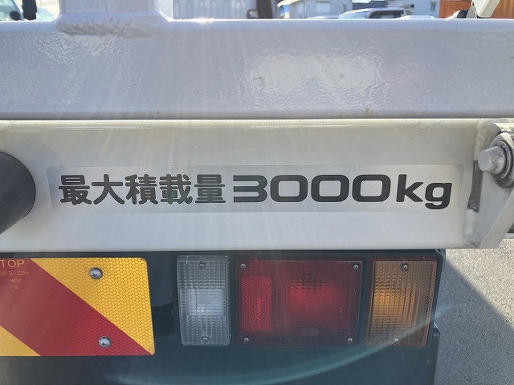 いすゞ　エルフ