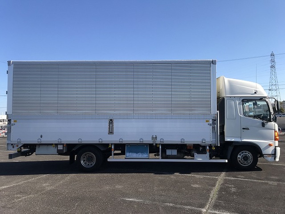 日野　レンジャー