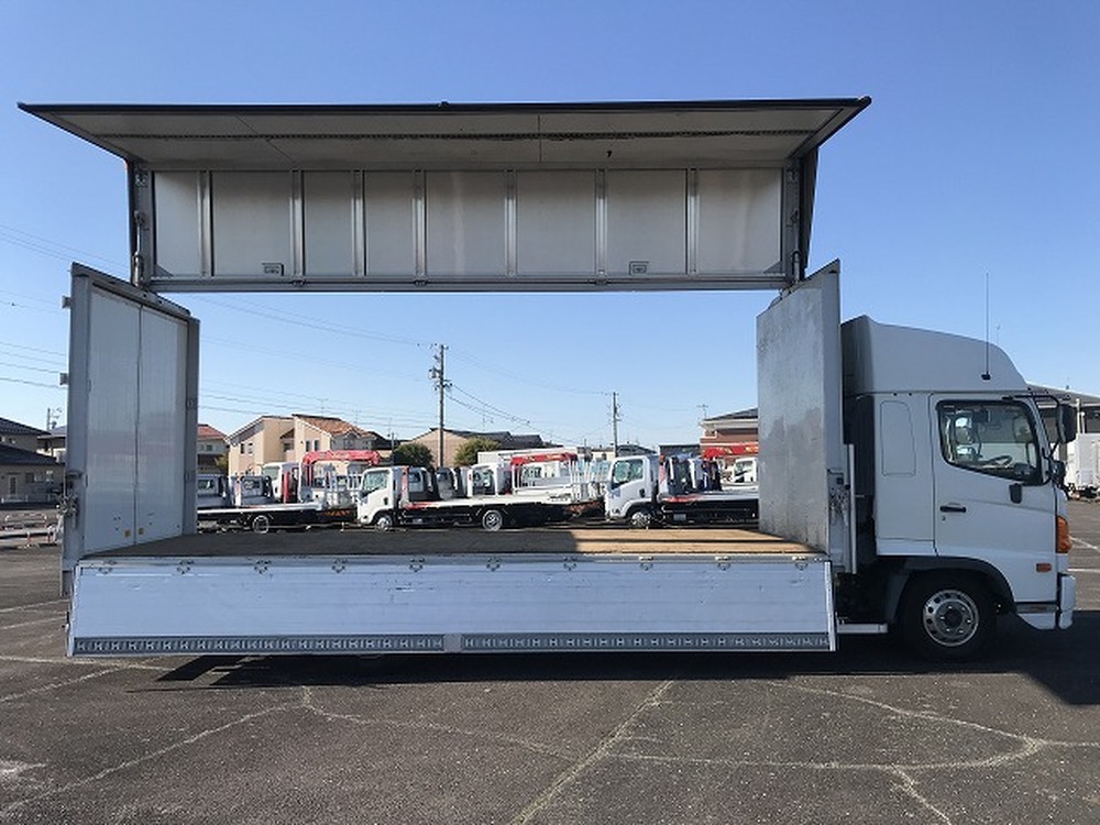 日野　レンジャー