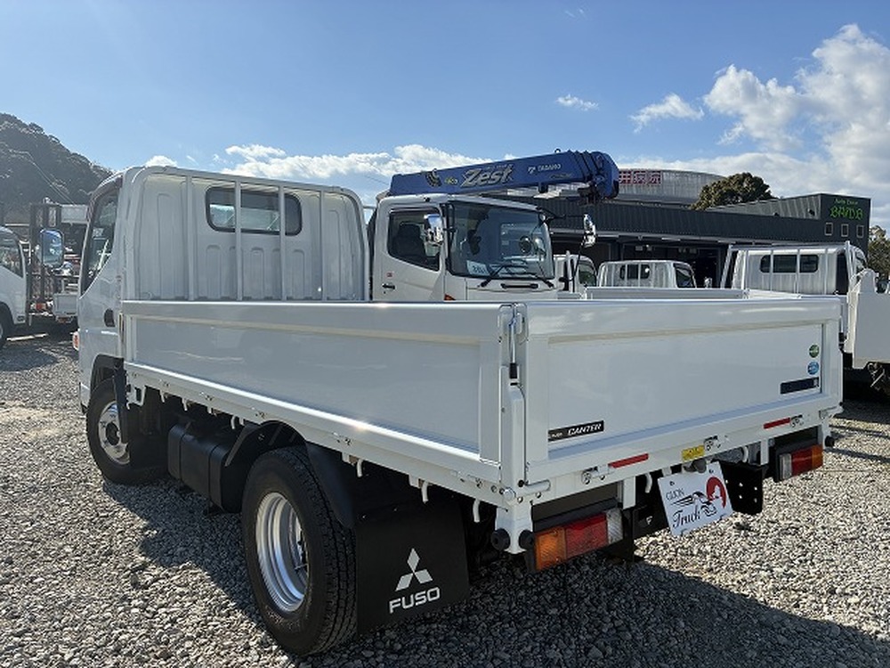 三菱ふそう　キャンター